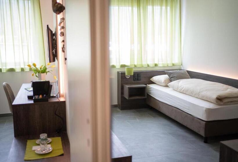 스탠다드 싱글 룸, Eee Hotel Liezen