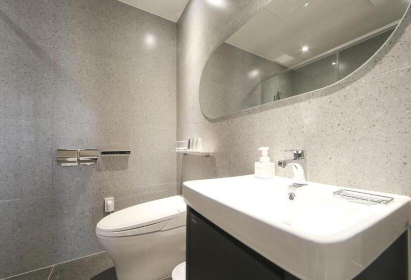 Люкс, Hermon Hotel Gangseo