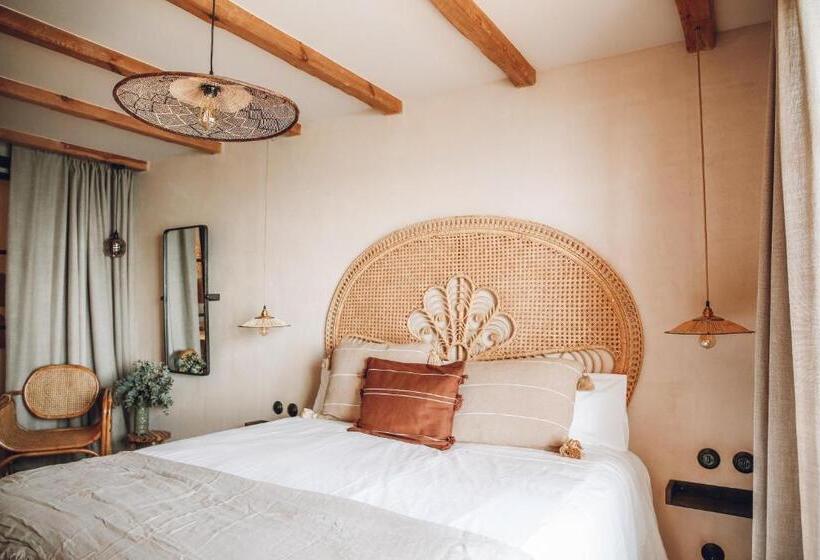 سوییت جونیور با چشم‌انداز دریا, Nomad Hotel   Xábia Port