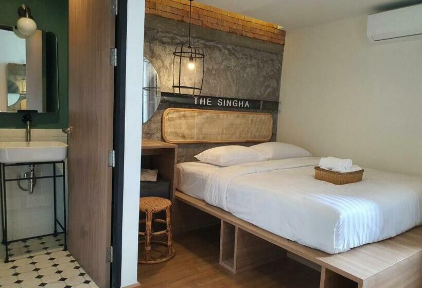 스탠다드 스튜디오, The Singha Hotel   Korat
