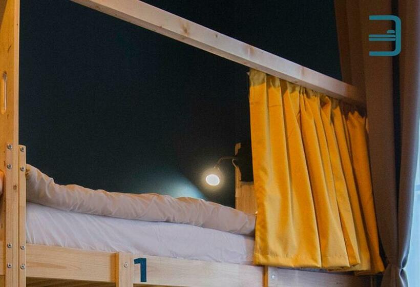 تختخواب در اتاق مشترک, Inverve Hostel