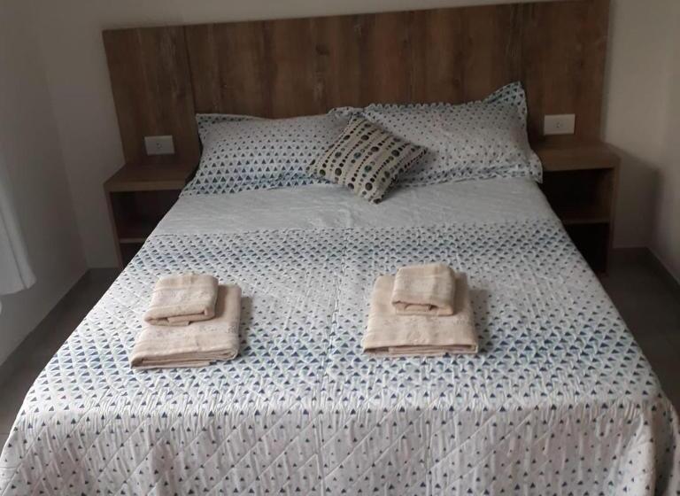 Трехместный Номер Deluxe, Depto Temporario La Plata