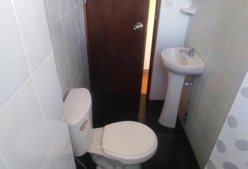 Quarto Estandar, Santa Ana Departamentos