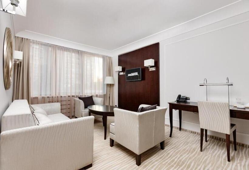 سوئیت با تخت بزرگ, Garni Hotel Ami