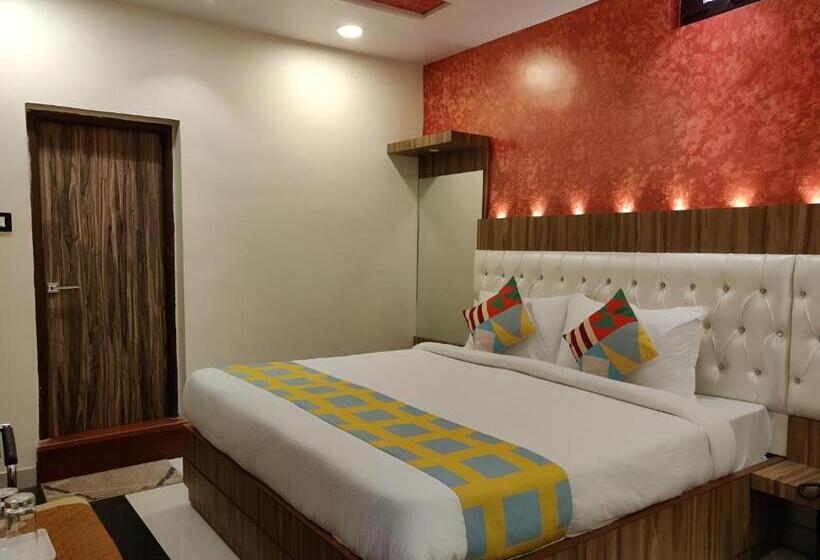 Номер Deluxe, Hari Niwas   A Boutique Garden Resort Mount Abu