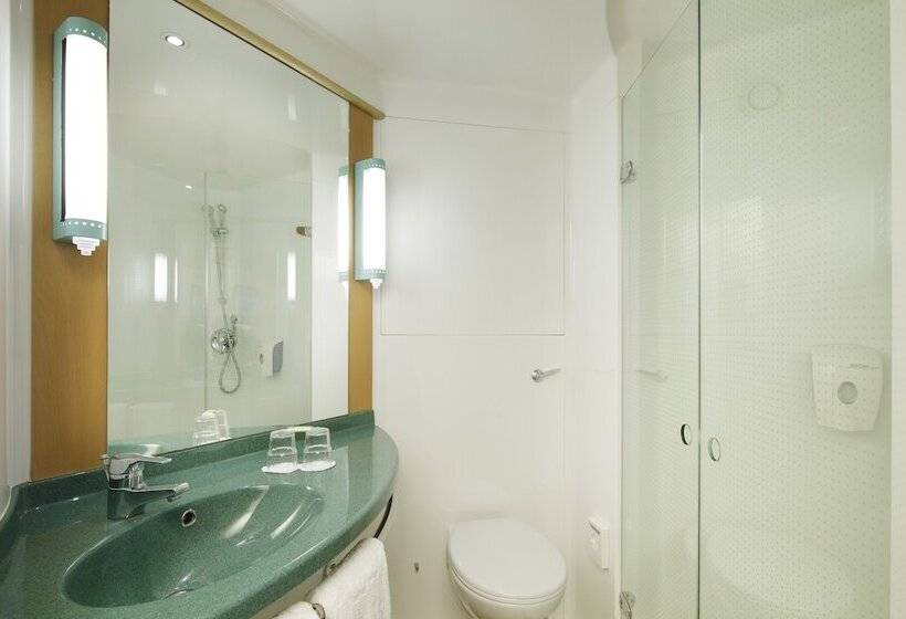Номер Стандарт, Ibis Charleroi Centre Gare