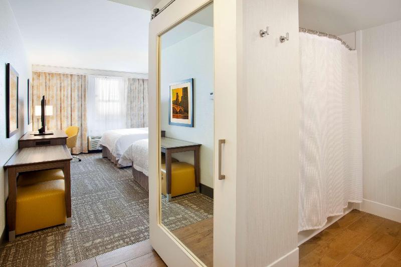 Номер Executive, Novotel Leuven Centrum
