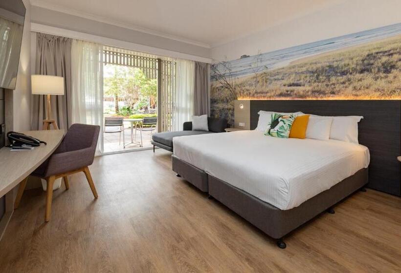 이그제큐티브 룸 킹사이즈 침대, Novotel Sunshine Coast Resort