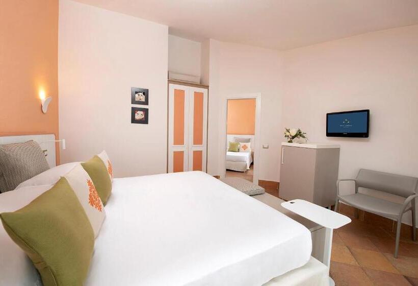 Семейный Номер, Chia Laguna   Hotel Village