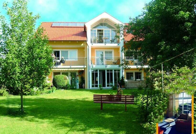 آپارتمان 1 خوابه, Appartementhaus Löwenzahn