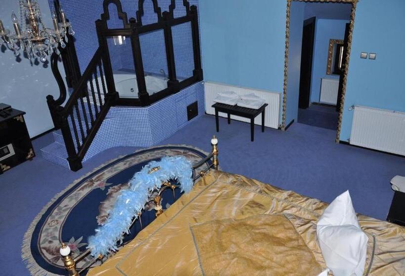 اتاق استاندارد با تخت بزرگ, Casa Cu Farfurii