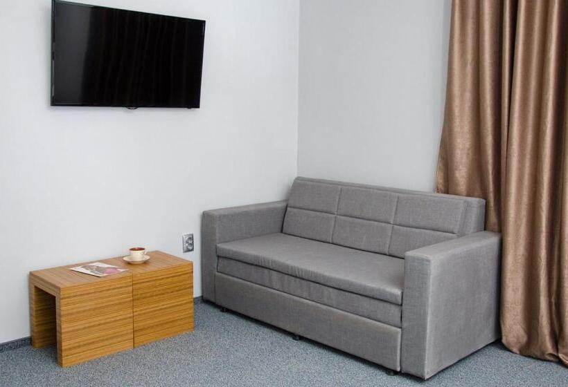 침실 1개 발코니 아파트, Pushkinskaya Apartments
