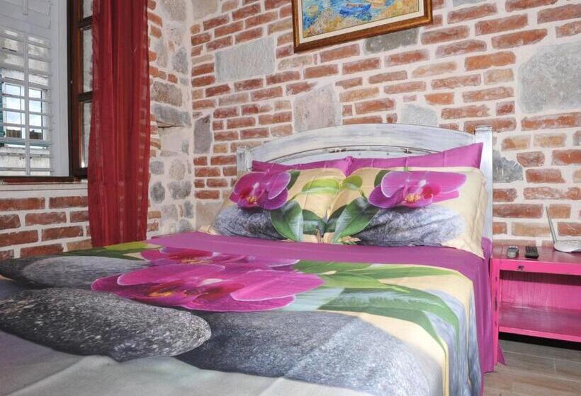 اتاق لوکس, Apartments đukić