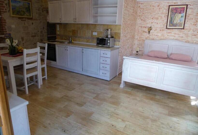اتاق سوپریور چهار تخته, Apartments đukić