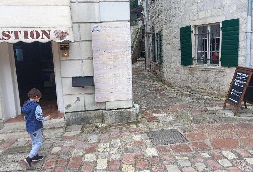 استودیوی استاندارد, Apartments đukić