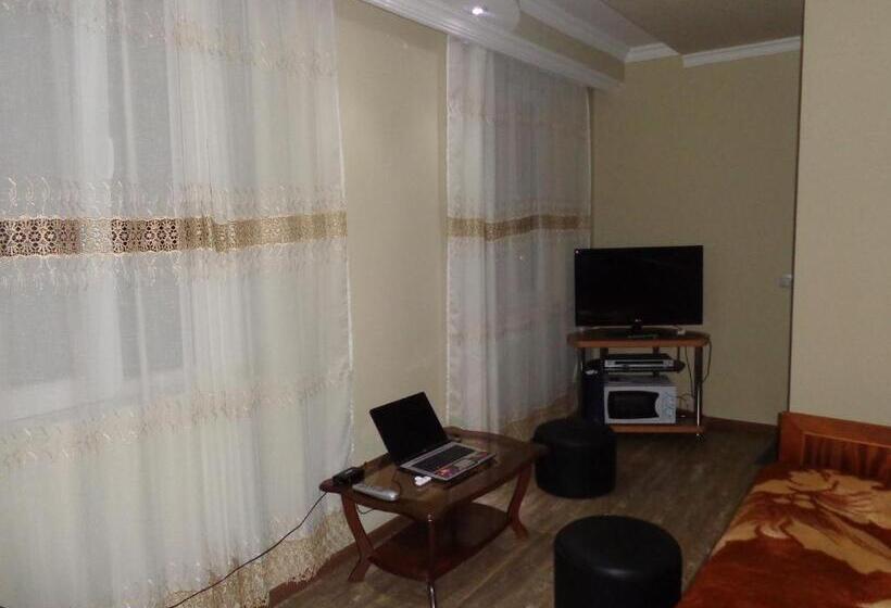 اتاق استاندارد, Private House In Batumi