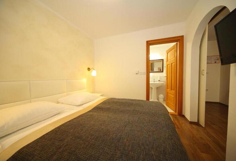آپارتمان خانوادگی, Vila Edelweiss Rooms&app Kranjska Gora