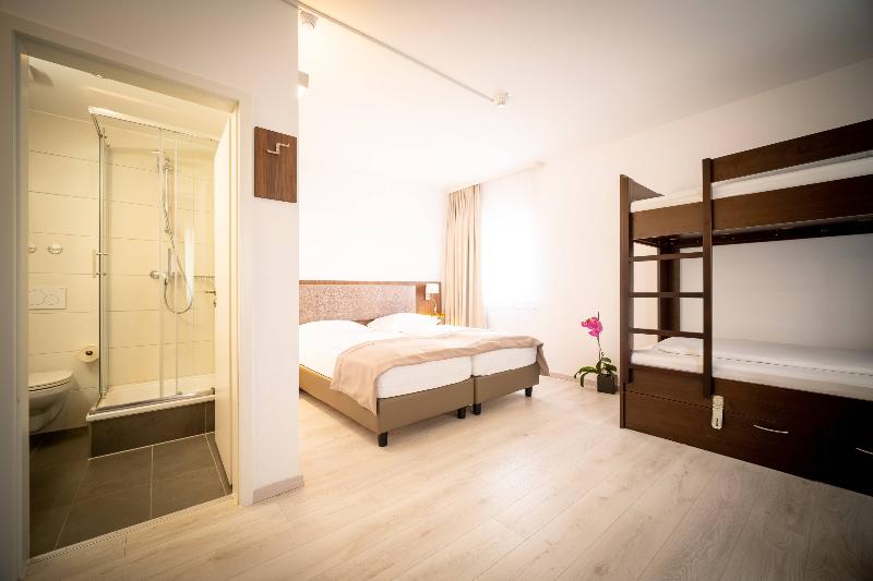 سوییت جونیور, Anor Hotel & Conference Center Frankfurt Airport