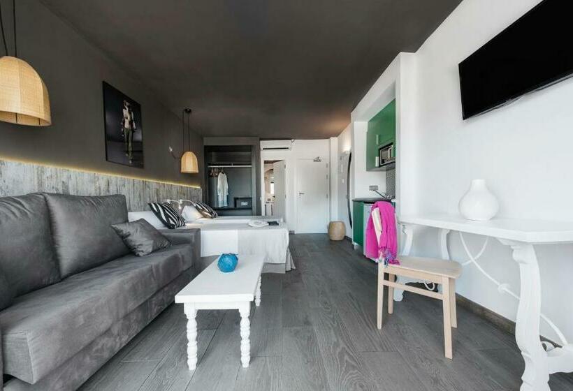 استودیوی استاندارد, Aparthotel Vibra Mogambo