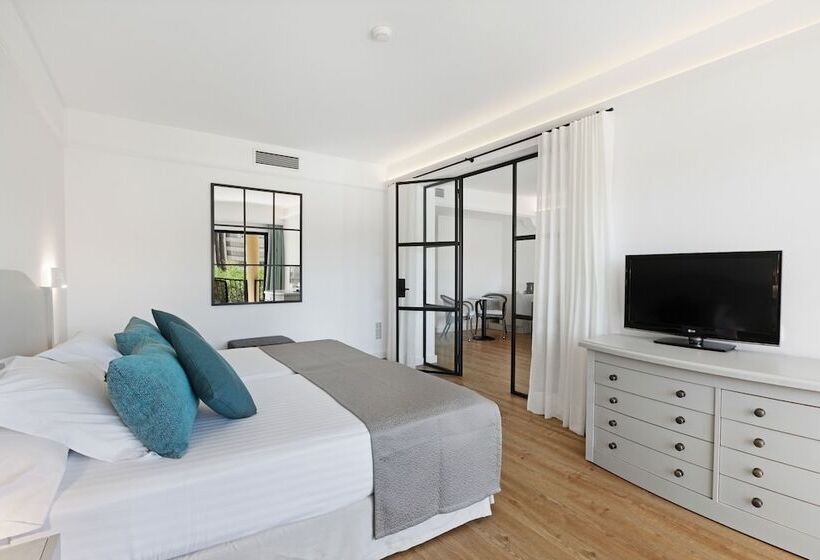 Люкс Вид на Бассейн, Cm Mallorca Palace  Only Adults