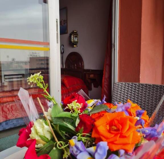Standard Single Room with Balcony, Tachfine