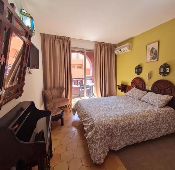 Standard Room, Tachfine