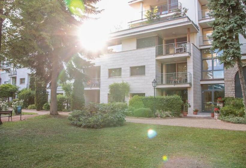 آپارتمان 1 خوابه با بالکن, The Bluedeck Wellness Apartment