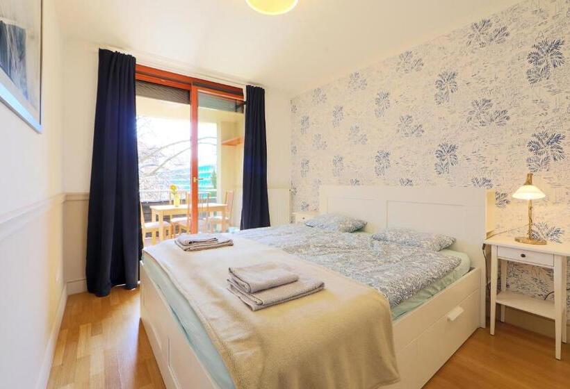 آپارتمان 1 خوابه با بالکن, The Bluedeck Wellness Apartment