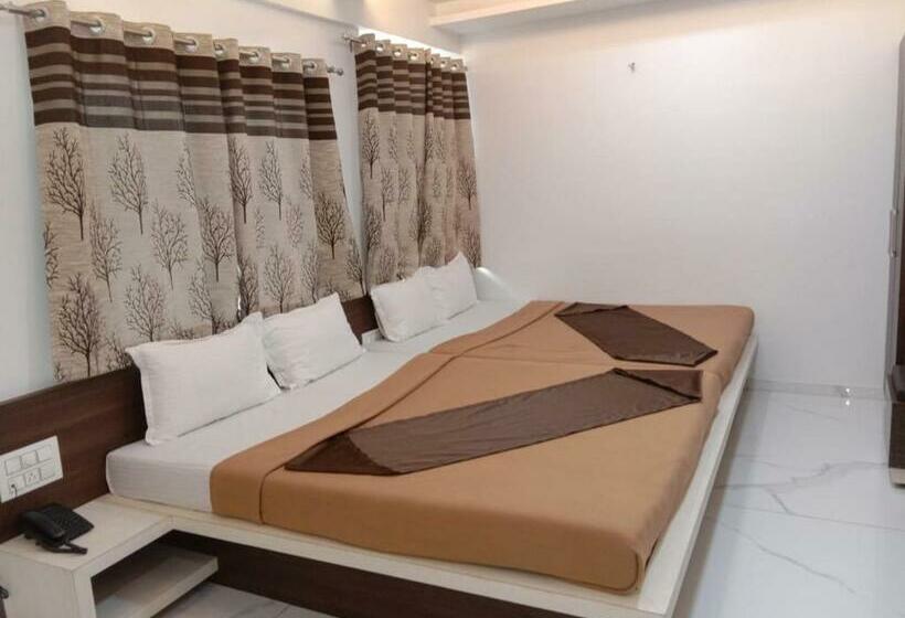 Номер Executive, Ramkrishna Inn