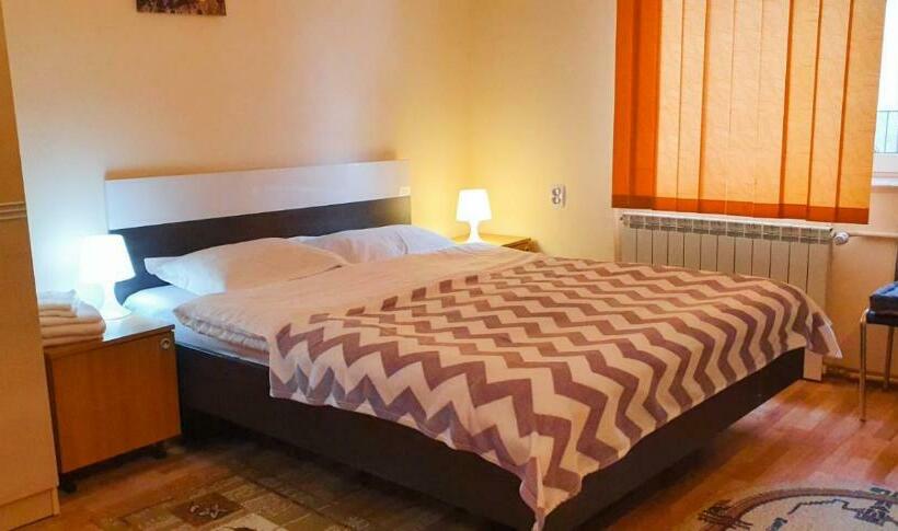 غرفة قياسية, Vila Coca