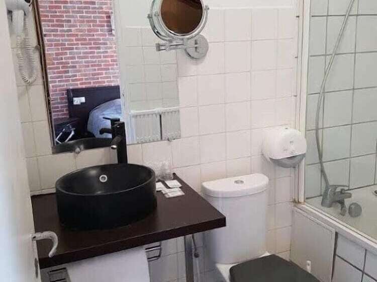 اتاق استاندارد, Au Spatial