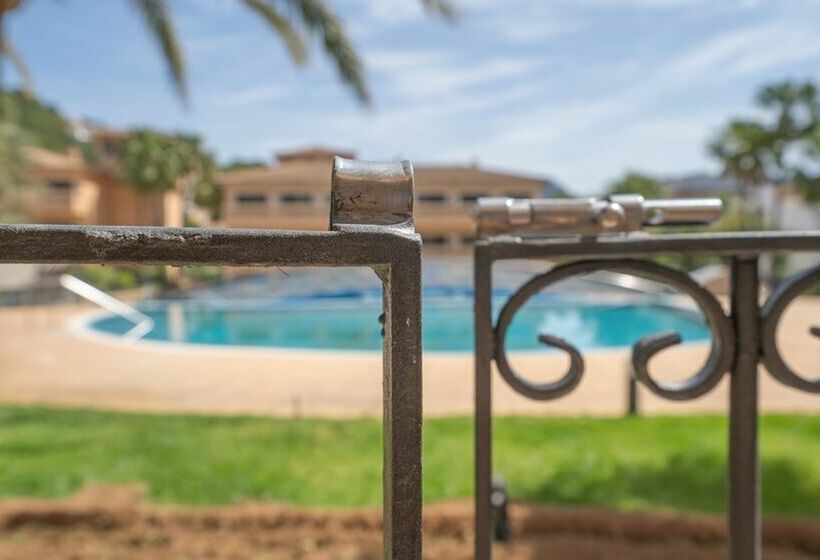 سوییت جونیور, Mon Port Hotel & Spa