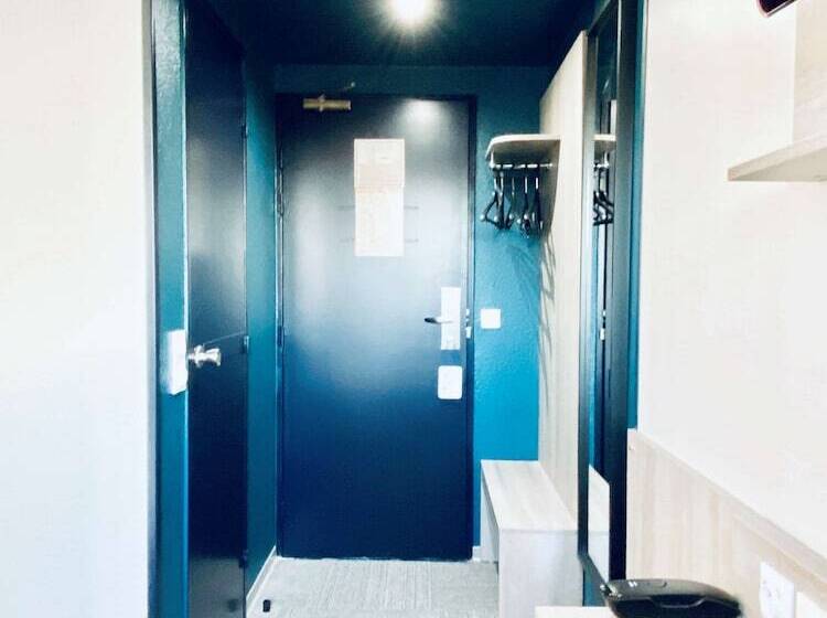 Номер Стандарт Двуспальная Кровать, Sure Hotel By Best Western Calais Coquelles Tunnel S/ Manche