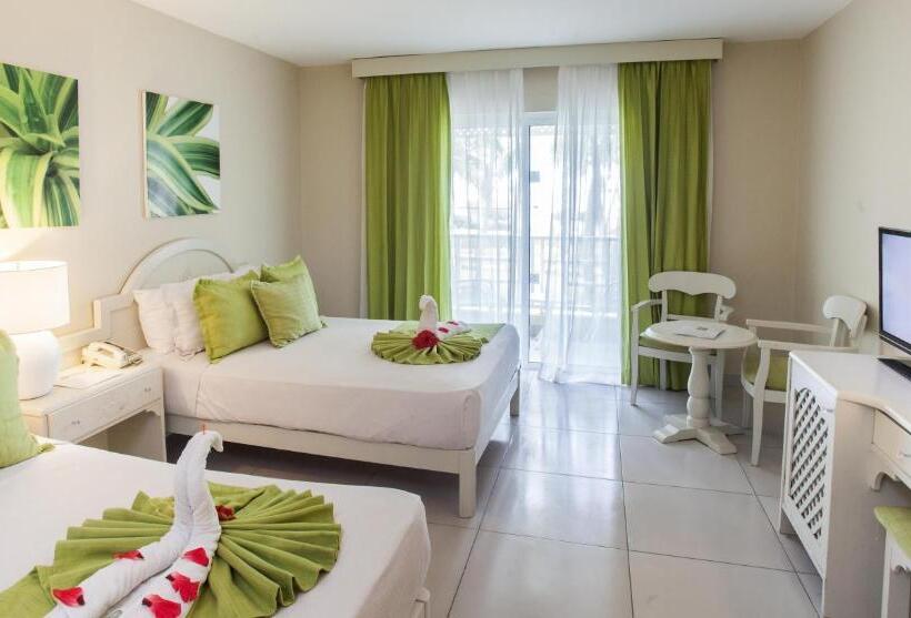 اتاق استاندارد با چشم‌انداز دریا, Vista Sol Punta Cana Beach Resort & Spa  All Inclusive