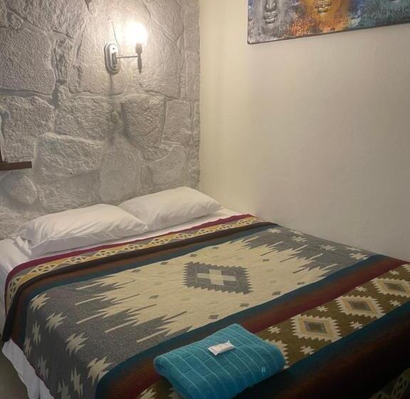 اتاق اکونومی, Casa Del Sol