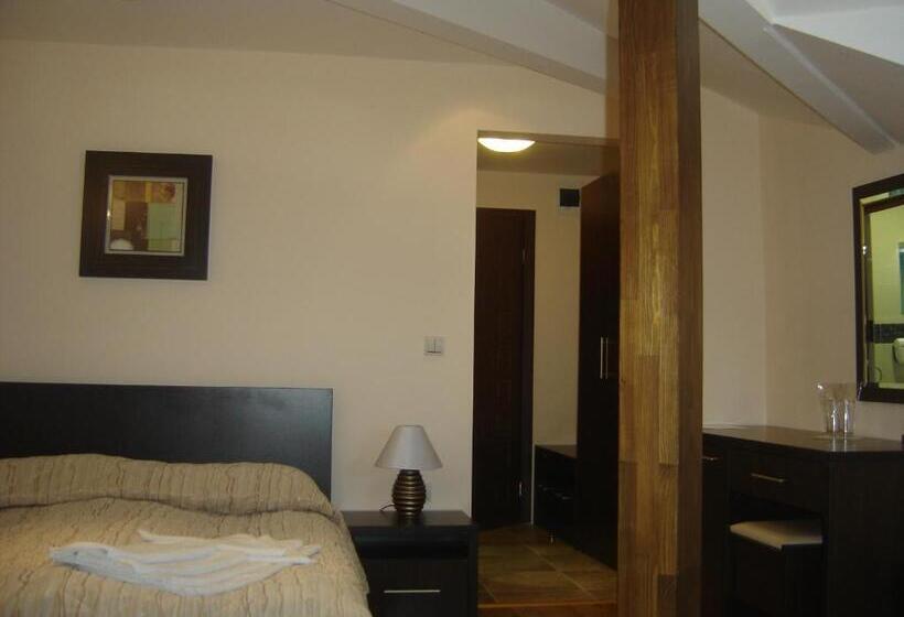 Пентхаус, Family Hotel Eterno