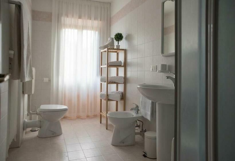 اتاق استاندارد با بالکن, La Locanda
