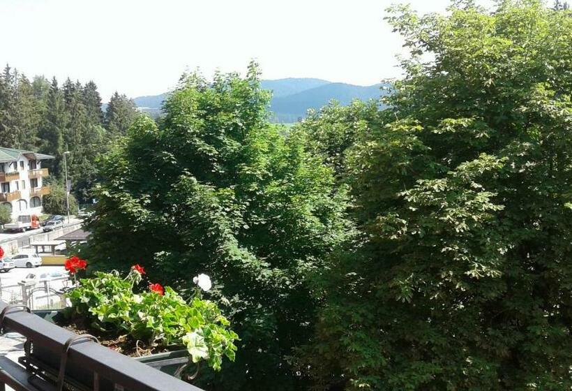 اتاق استاندارد با بالکن, La Locanda