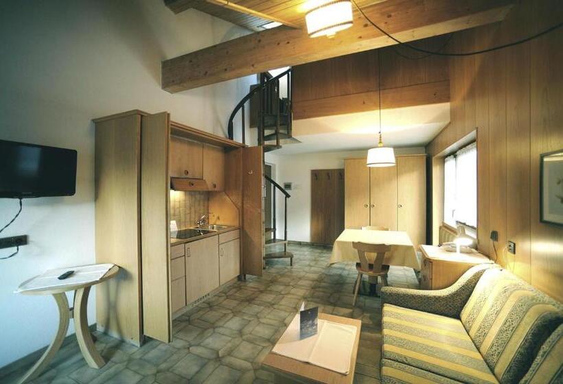 Апартаменты 1 Спальня, Post Residence