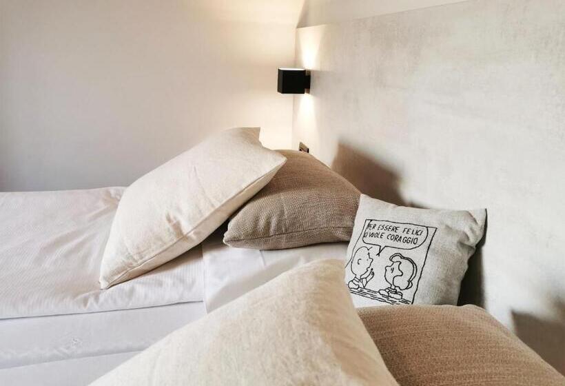 اتاق استاندارد با بالکن, Villa Paola B&b