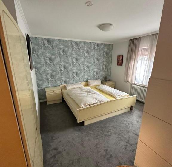 Номер Стандарт, Haus Erlen