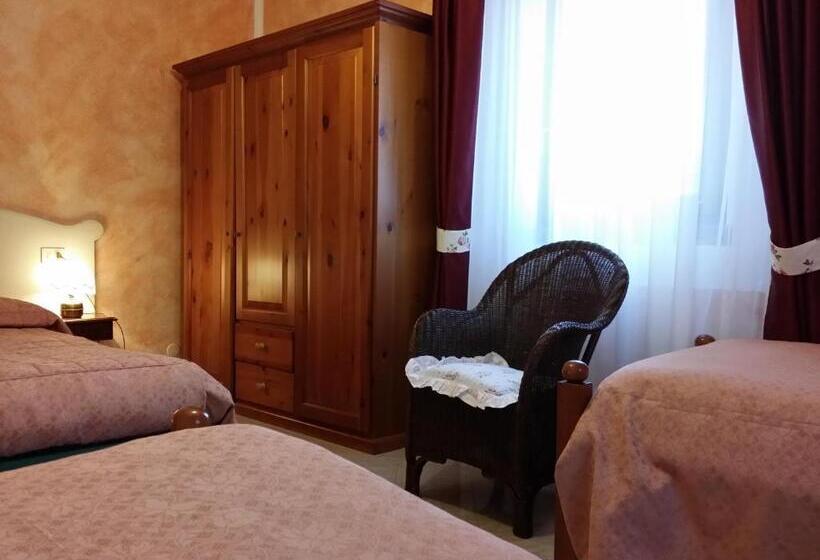 Четырехместный Номер Стандарт, Albergo Diana