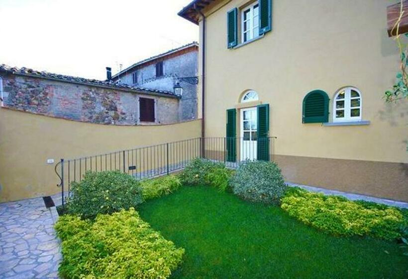Студия Стандарт, Relais Villa Sensano