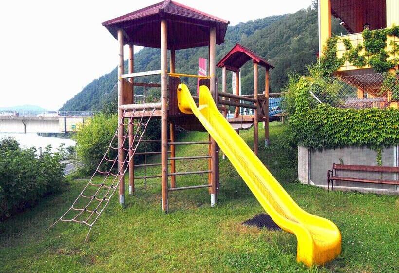 스탠다드 룸 가든 전망, Gasthof Zur Donaubrücke