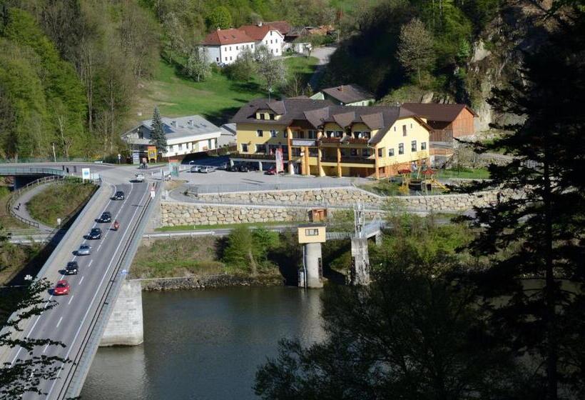 스탠다드 발코니 룸, Gasthof Zur Donaubrücke