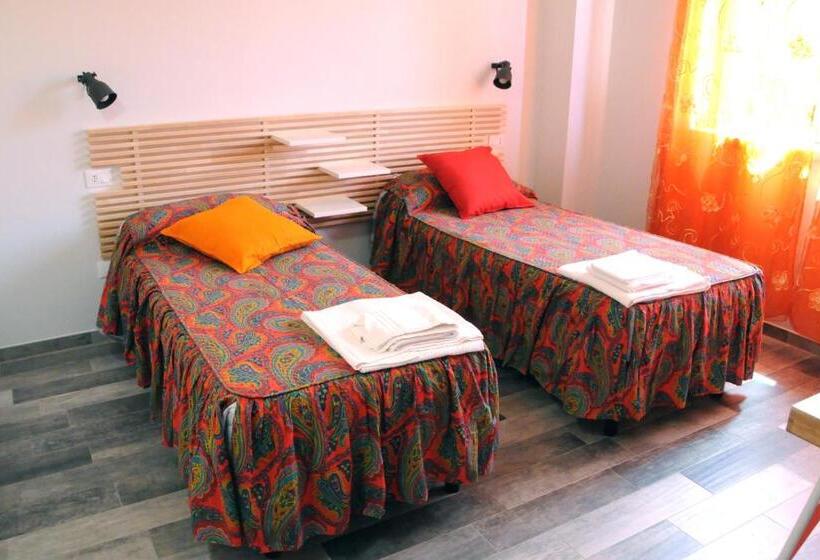 Номер Стандарт, La Cascina Del Viaggiatore