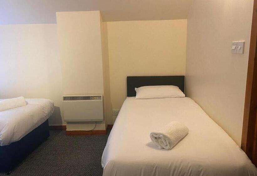 غرفة قياسية رباعية, Bank Street Lodge