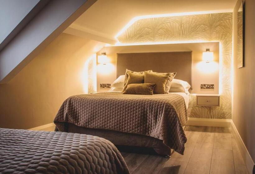 اتاق استاندارد, Barr Na Sraide Inn