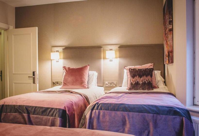 اتاق استاندارد یک نفره, Barr Na Sraide Inn