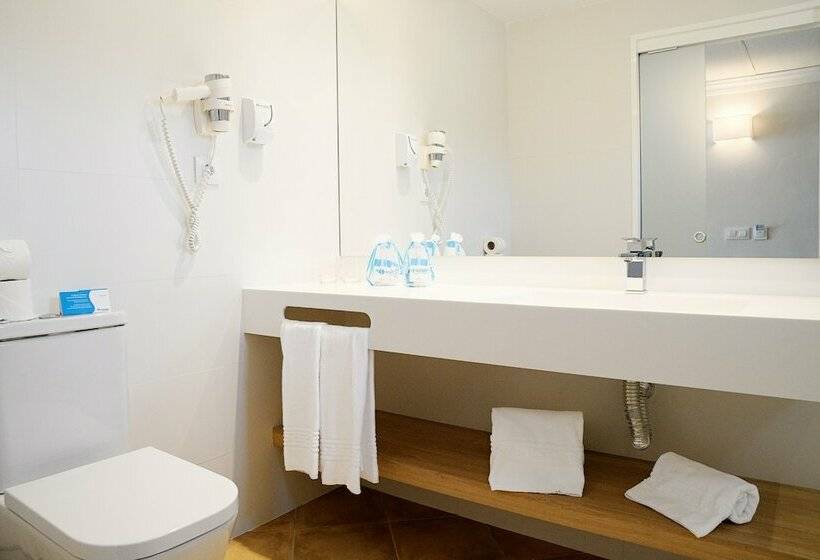 חדר סטנדרט נוף לים, Buganvilla Hotel & Spa
